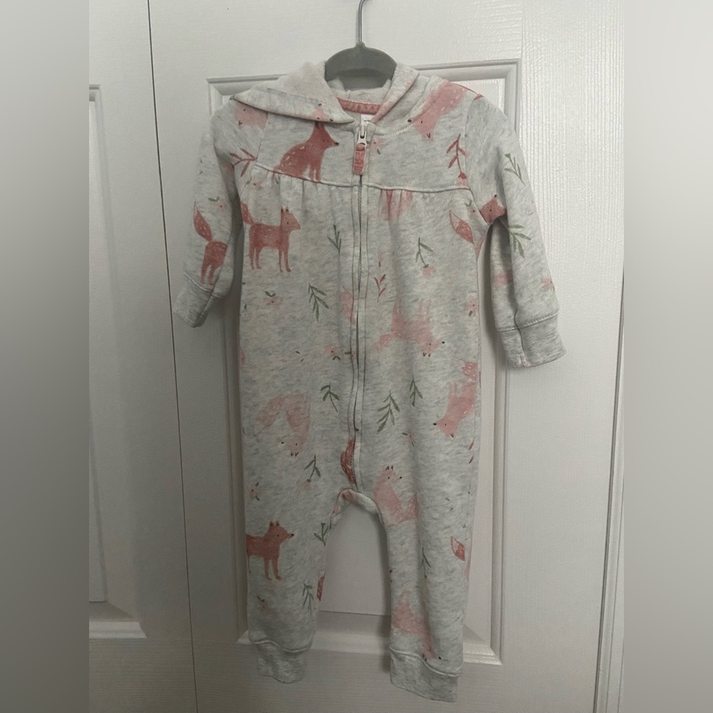 Carters Long Sleeve Zip Up 🦊